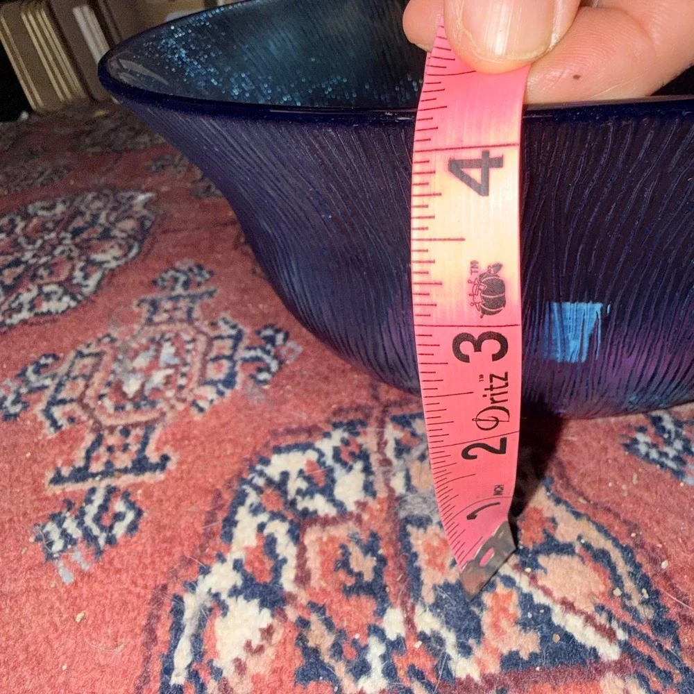 Unbranded Glass Serving Bowl Unisex 10in Blue Excellent Iridescent Ribbed Cobalt